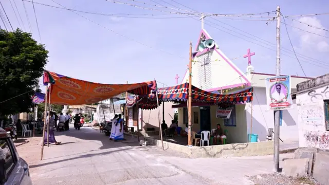 తురకపాలెం, న్యూ రాజరాజేశ్వరిపేట, అంతు చిక్కని వ్యాధులు, వైద్య శిబిరం