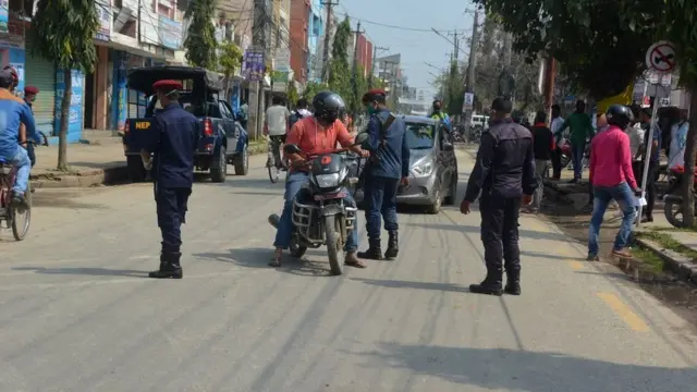 सडकमा जाँच