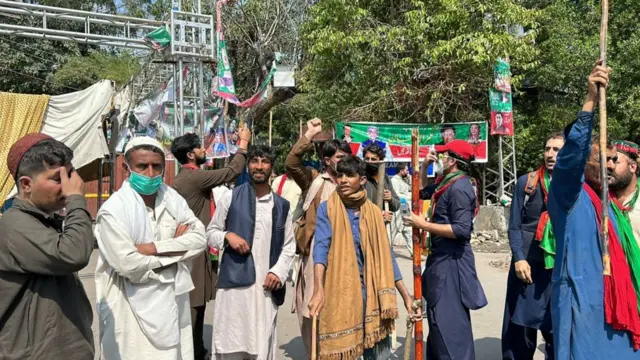 இம்ரான் கான்