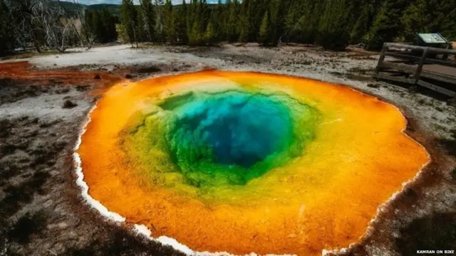 कामरान ऑन बाइक