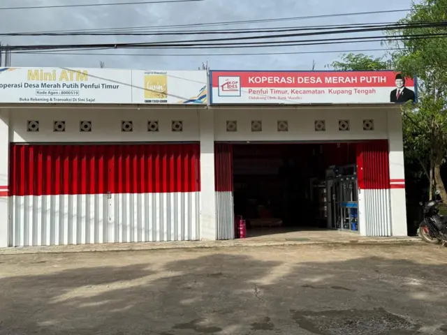 Kopdes Penfui Timur di Kabupaten Kupang diklaim terpilih menjadi salah satu Koperasi Merah Putih terbaik di Indonesia. Saat ini enam gerai usaha diklaim sudah berjalan.