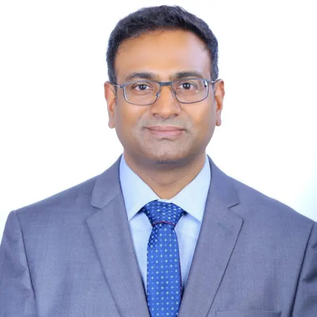 హైదరాబాద్కు చెందిన సీనియర్ కన్సల్టెంట్ సర్జన్ డాక్టర్ బి.సుజీత్