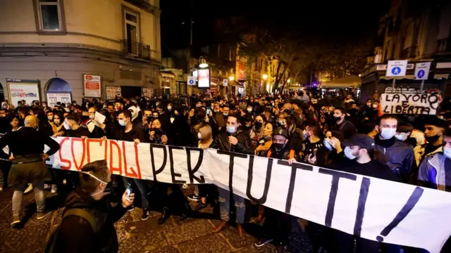 Протесты в Неаполе