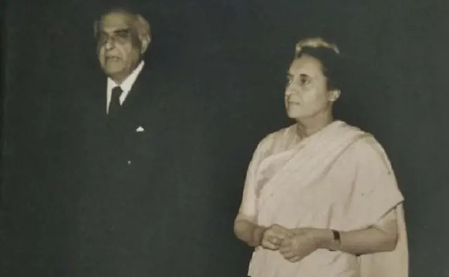 इंदिरा गांधी के साथ पीएन हक्सर