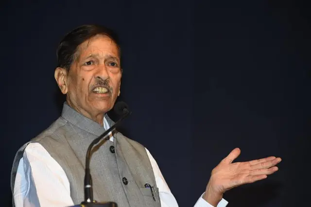 गिरीश बापट