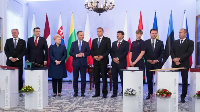 Учасники "Будапештської дев'ятки"