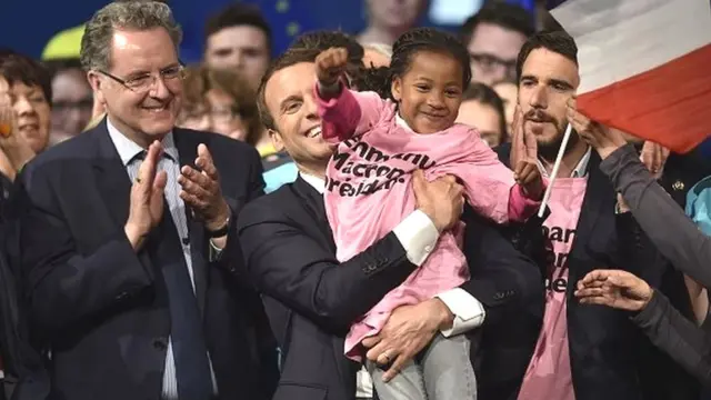 Selon son programme, Emmanuel Macron fait de l'intégration des immigrés, une priorité absolue.