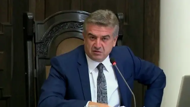 Ermənistanın yeni baş naziri Karen Karapetyan korrupsiya ilə mübarizəni əsas vəzifələrindən biri elan edib