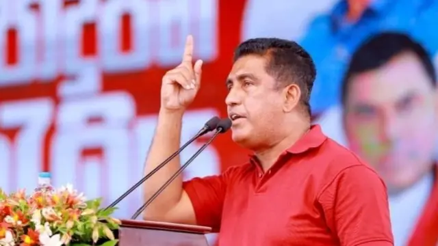 இலங்கை ஜோன்ஸ்டன் பெர்ணான்டோ