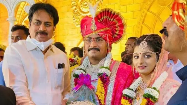 आमदार राजेंद्र राऊत यांच्या मुलाचा लग्न सोहळा