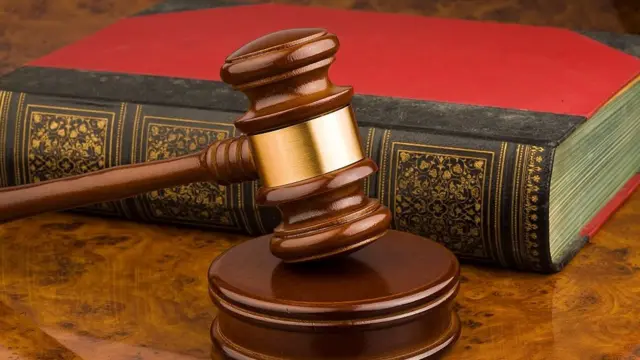 કાયદો અને વ્યવસ્થા