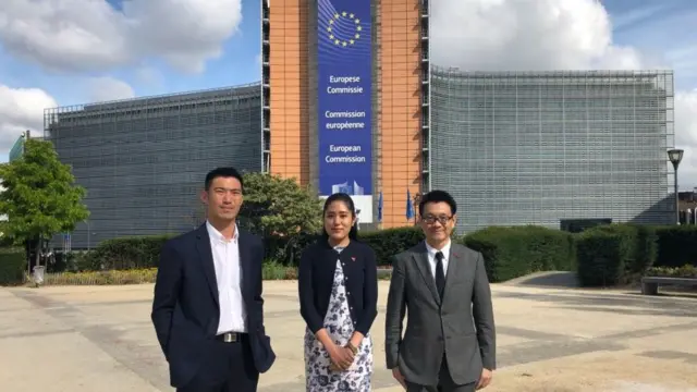 ธนาธร จึงรุ่งเรืองกิจ และ พรรณิการ์ วานิช