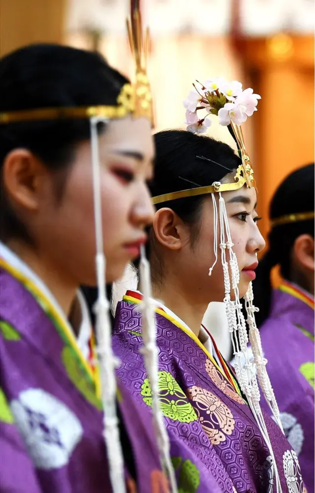 பதின்ம வயதை கொண்டாடும் ஜப்பானியர்கள்