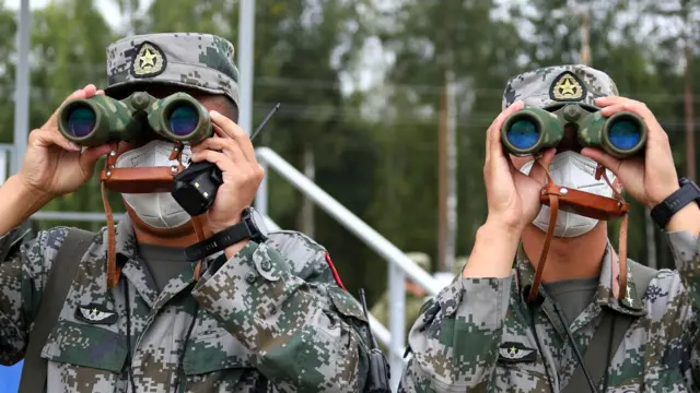 चीनी सैनिक