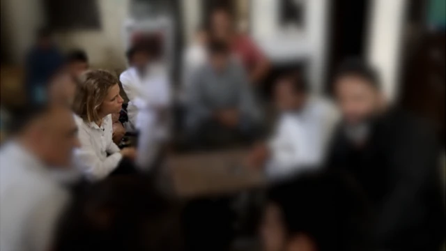 가족들은 걱정스러운 상황에서 실종된 친척·친구들의 모습을 담긴 영상을 BBC에 보여줬다