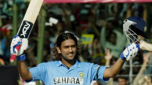 دھونی، انڈیا، سری لنکا