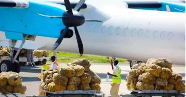 Xayiraadda ka hor ugu yaraan shan duulimaad oo qaad ah ayaa ka dagi jiray Muqdisho