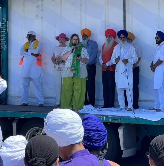 ਐਮਪੀ ਜਾਨ ਟਿਨੇਟੀ