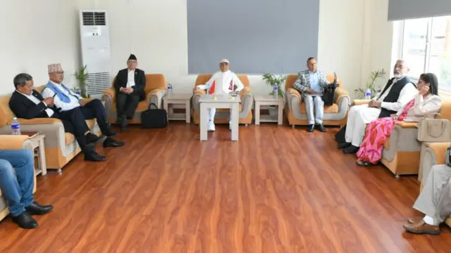 बैठकमा ओली
