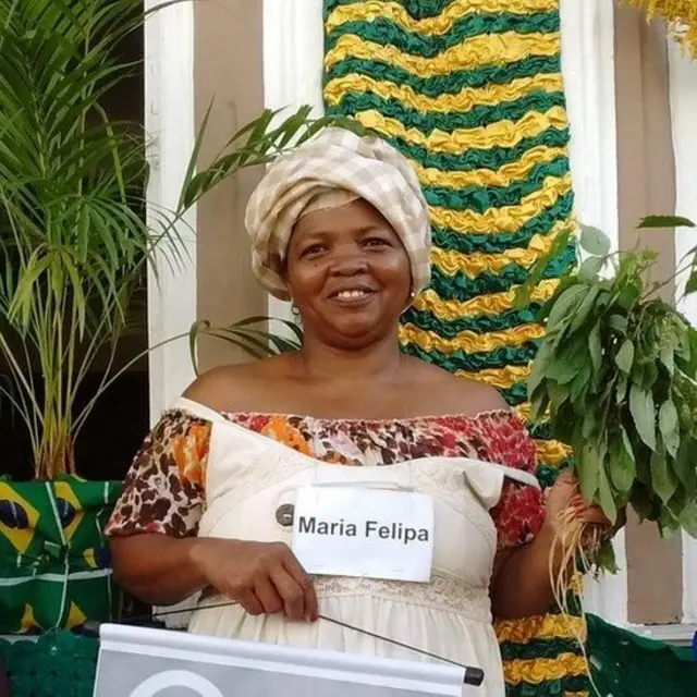 Mulher caracterizada de Maria Felipa na Bahia