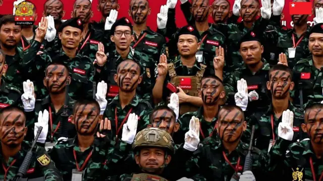 PDF တပ်ဖွဲ့ဝင်များ