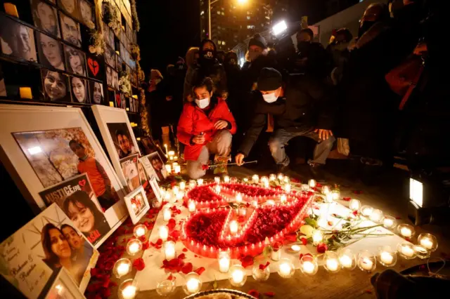 ۱۸ دی ۱۳۹۸ سپاه پاسداران هواپیمای اوکراینی را دقایقی پس از برخاستن از فرودگاه بین‌المللی امام با شلیک دو موشک ساقط کرد. ۱۷۷ سرنشین این هواپیما جان باختند. اتفاقی که جامعه ایران را با شوک و ناباوری روبرو کرد