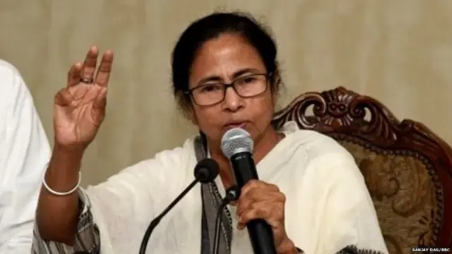 મમત બેનરજી 