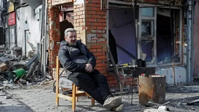 滯留在馬里烏波爾的居民