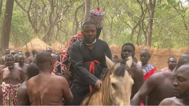 Sallah Atobe ati iyawo rẹ