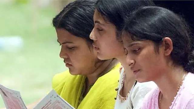 విద్యార్థులు