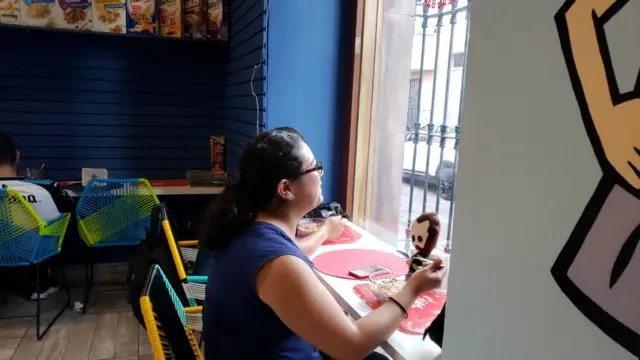 Bar de cereales de Edmundo Hernández