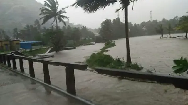 கனமழையால் கன்னியாகுமரியில் இயல்பு வாழ்க்கை பாதிப்பு