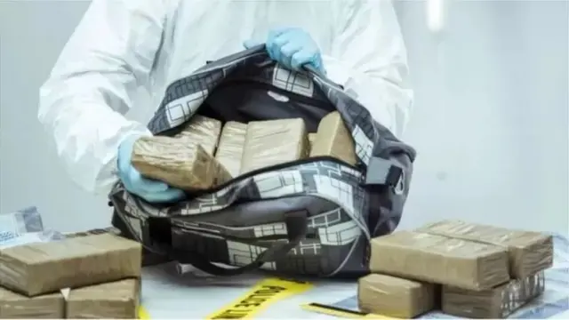 પ્રતીકાત્મક તસવીર