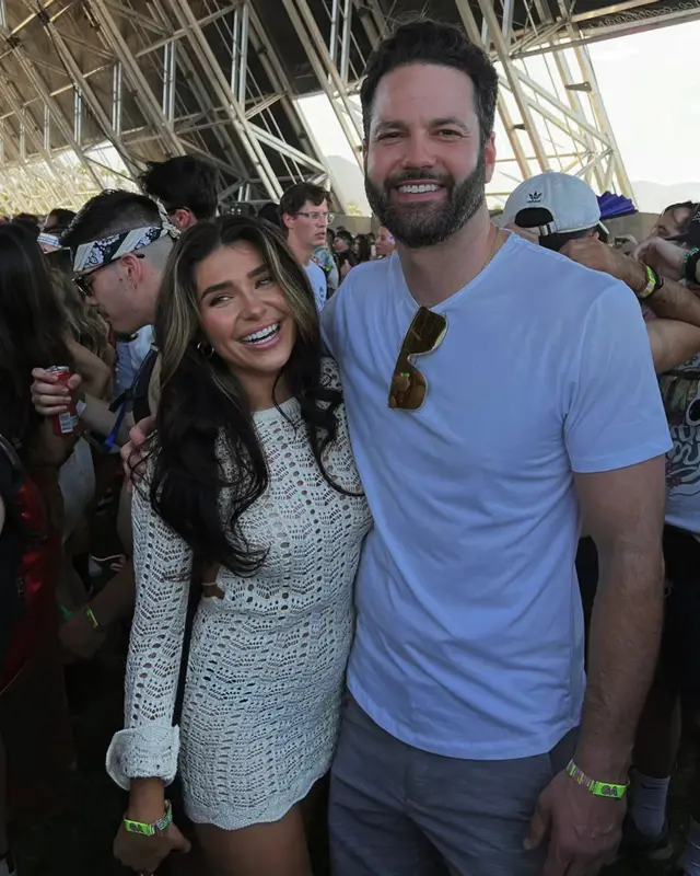 Amanda Huhman w'imyaka 26 ari muri 'situationship', avuga ko ubu ariyo imufasha 