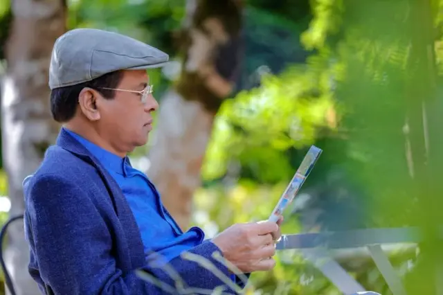 2018 වසරේ දෙසැම්බර් මස 13 වැනිදා සිය තීන්දුව ප්‍රකාශයට පත් කරමින් සත් පුද්ගල ශ්‍රේෂ්ඨාධිකරණ විනිසුරු මඩුල්ල සඳහන් කළේ පාර්ලිමේන්තුව විසුරුවා හරිමින් ජනාධිපති මෛත්‍රිපාල සිරිසේන විසින් නිකුත් කළ ගැසට් නිවේදනය සම්පූර්ණයෙන්ම නීතියට පටහැනි බව ය.