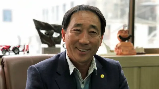 박흥식 전농 의장은 트럼프의 일방주의적 외교가 미국의 패권을 무너뜨릴 것이라 본다