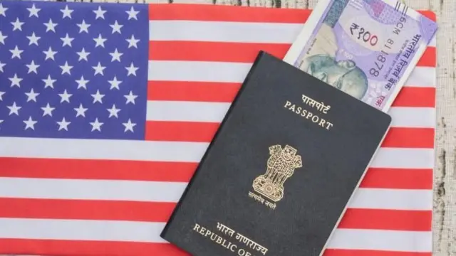 एच-1बी हा तात्पुरता व्हिसा आहे, जो अमेरिकन कंपन्यांना कुशल परदेशी कर्मचाऱ्यांना कामावर घेण्याची परवानगी देतो.