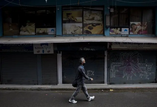 काठमाण्डूको सुनसान बजार