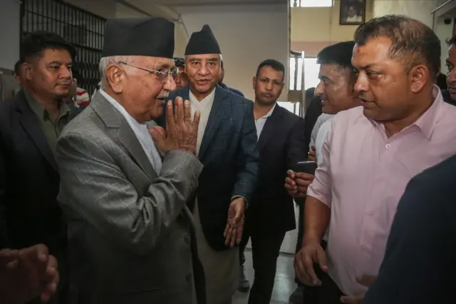 केपी ओली र देउवा 