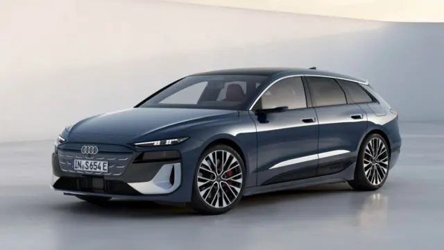 A6 با هر بار شارژ می‌تواند حداکثر تا ۷۵۶ کیلومتر حرکت کند.