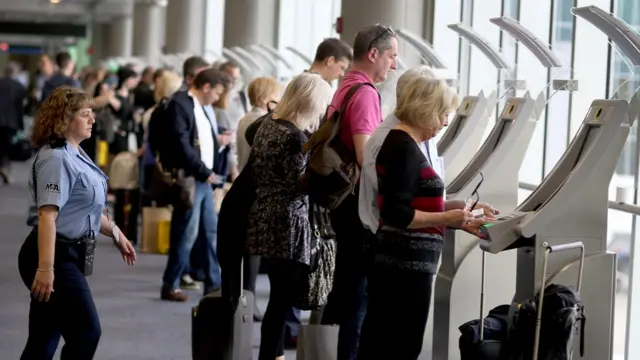 Visitantes del programa ESTA