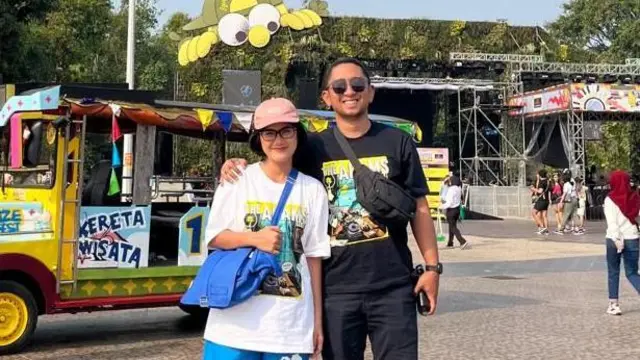 Panji Depitra (kanan) dan Gita Hermanda (kiri)