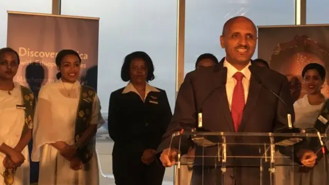 ዋና ኣካያዲ መንገዲ ኣየር ኢትዮጵያ ኣቶ ተወልደ ገብረማርያም ሓድሽ መስመር ኣዲስ ኣበባ-ማንቸስተር ኣብ ዝኸፈተሉ