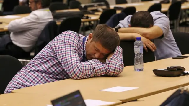 Не все журналисты вынесли 18-часовой саммит