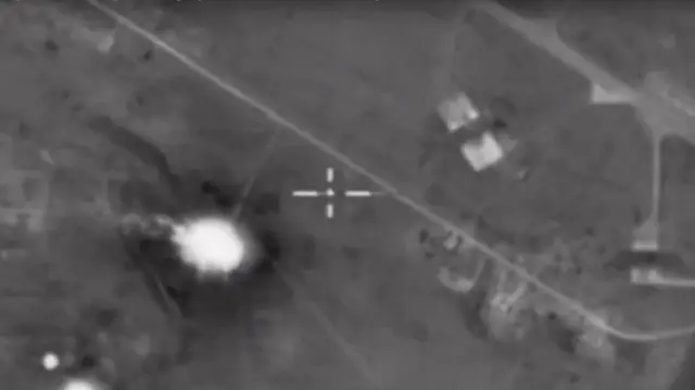 ABD geçen hafta Suriye'deki bir hava üssünü bombalamıştı