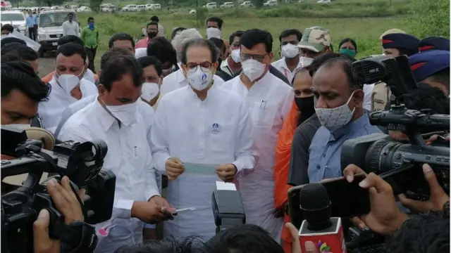 उद्धव ठाकरे