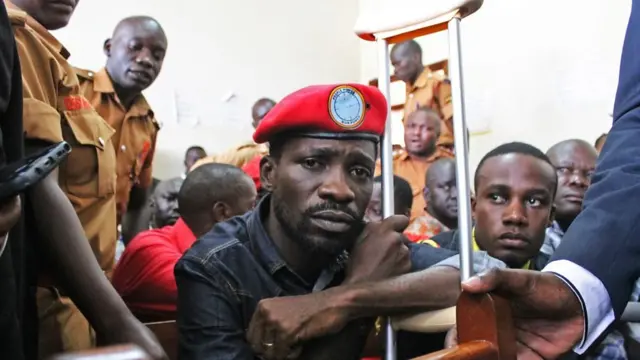 Boobii Waayin kiraachiidhaan mana murtiitti dhiyaate