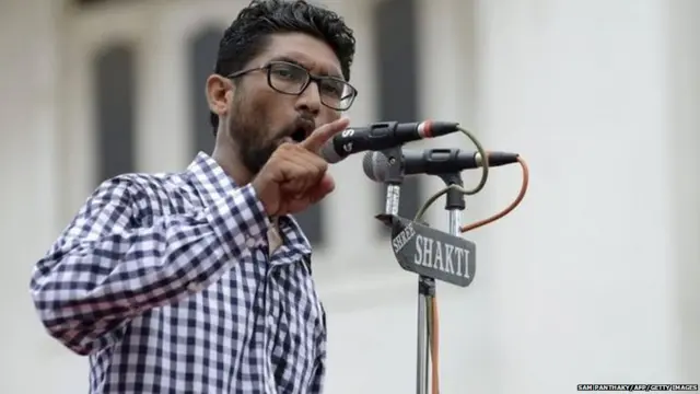 जिग्नेश मेवानी या उत्सवात सहभागी होणार आहे.