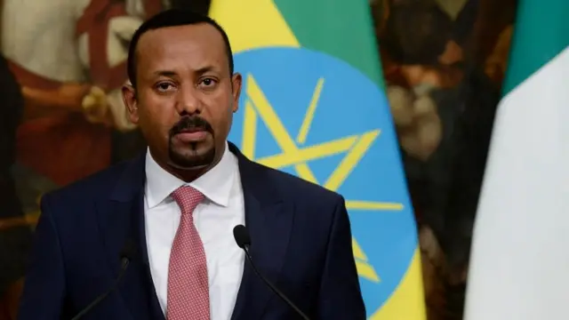 MM Abiy alaabaa dura yeroo dhaabatan mul'ata
