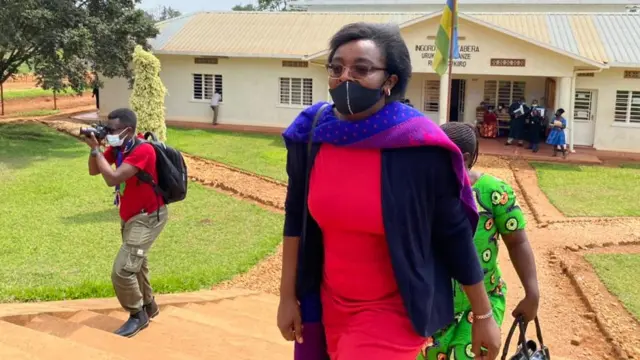 Madamu Victoire Ingabire tariki 28 - 10 - 2021 yari yaje ku rukiko gukurikirana urubanza rwa bamwe mu bo mu ishyaka rye